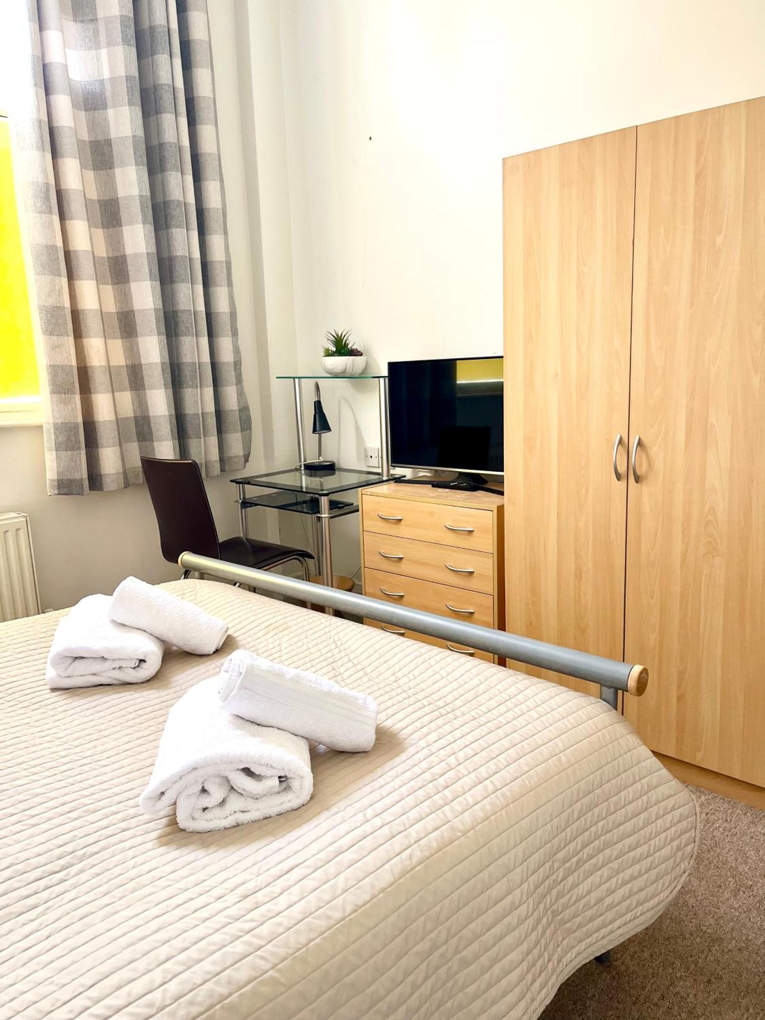 Ambrose Apartments كيلتنهام المظهر الخارجي الصورة